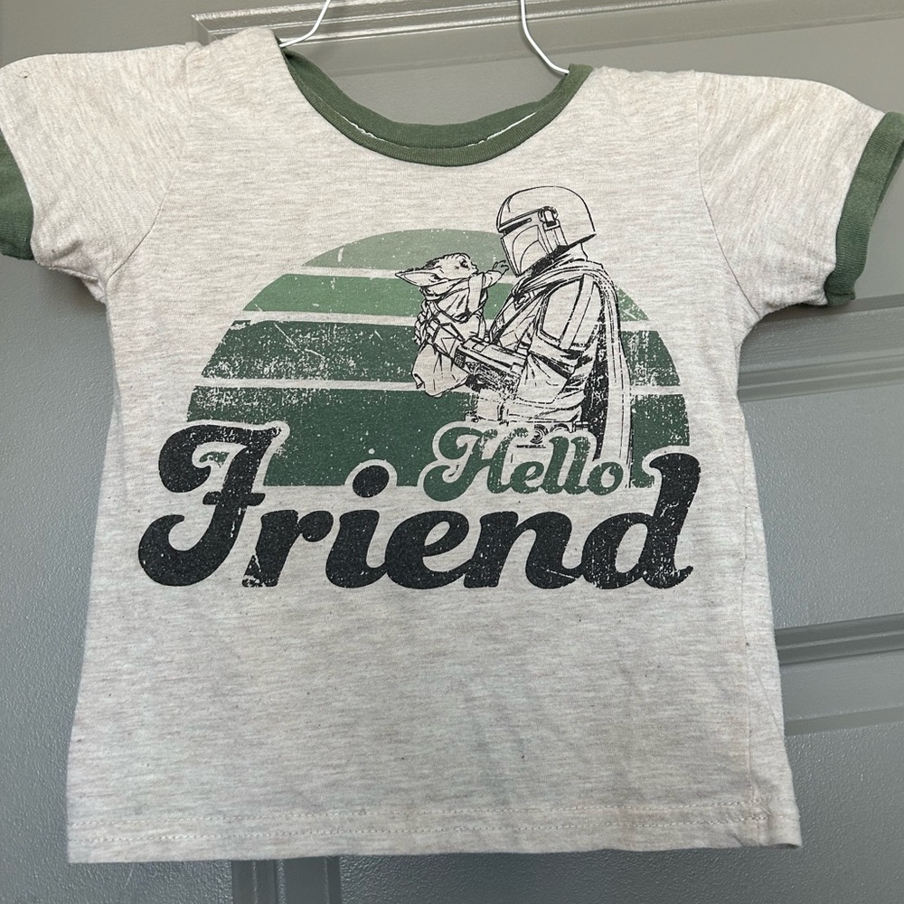Mandalorian and baby Yeti shirt